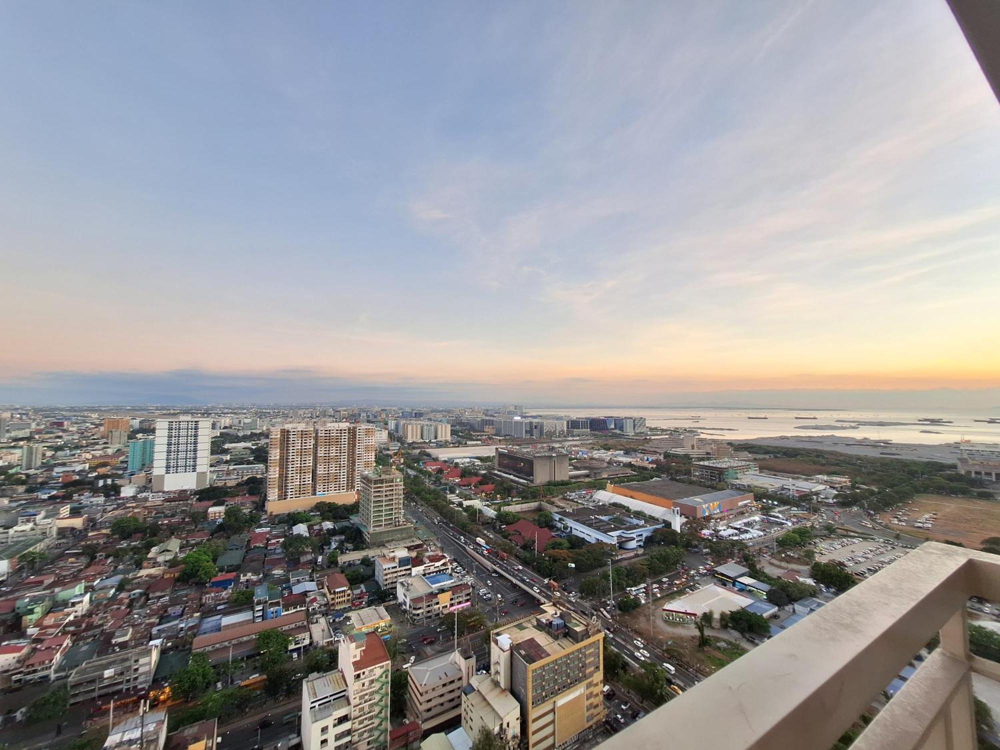 Coast Stay By J 40Th Floor Penthouse Manila Exterior foto